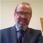 Dirigente insegna il diritto privato o amministrativo